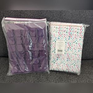 Scentsy consultant bundle! (25 padded mailers & sample wax mold)